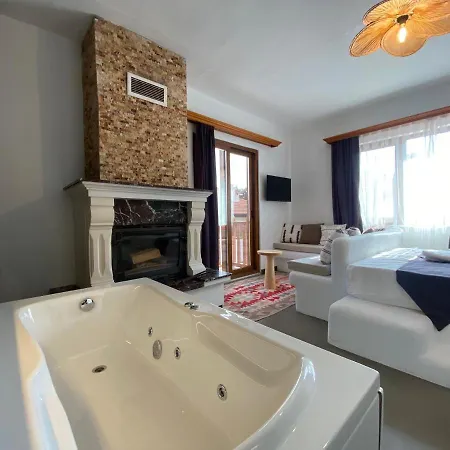 Tomsan & Ξενοδοχείο