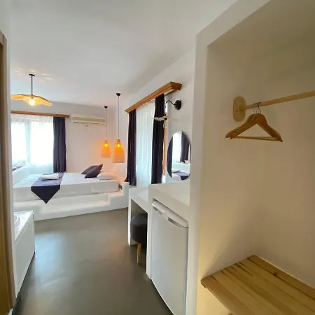 Tomsan & Ξενοδοχείο