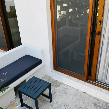 Tomsan & Ξενοδοχείο *